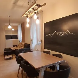Très Bel T3 Hyper Centre Entierement Renove En 2022 Appartement Luz-Saint-Sauveur