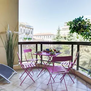  Appartement Grand Center At 2 Minutes Walk From The