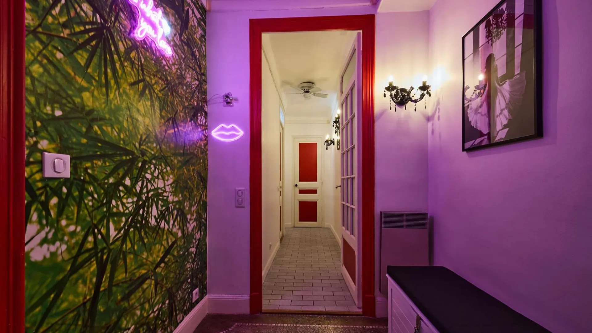 Appartements Nice Centre Proche Mer Carre D'Or 0*,  France